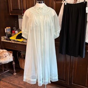 Vintage Shadowline Sz 36 Sheer Seafoam Lace Button-Down 2pc Set GVC